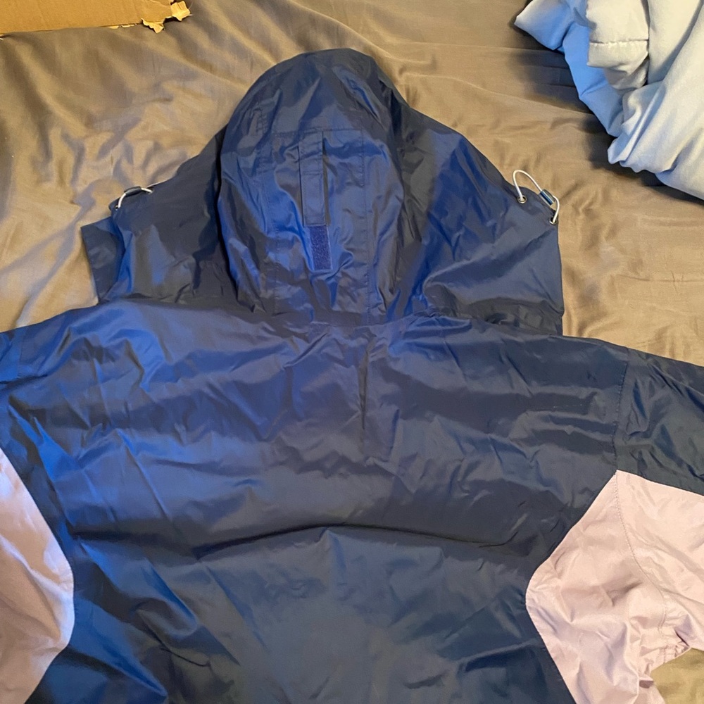 Columbia Rain Jacket - image 5